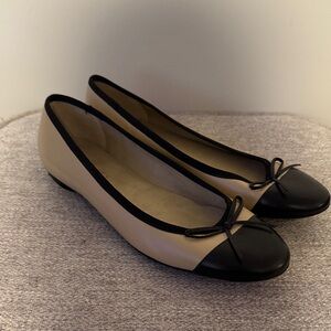 Talbots Black and Cream Women's Flats